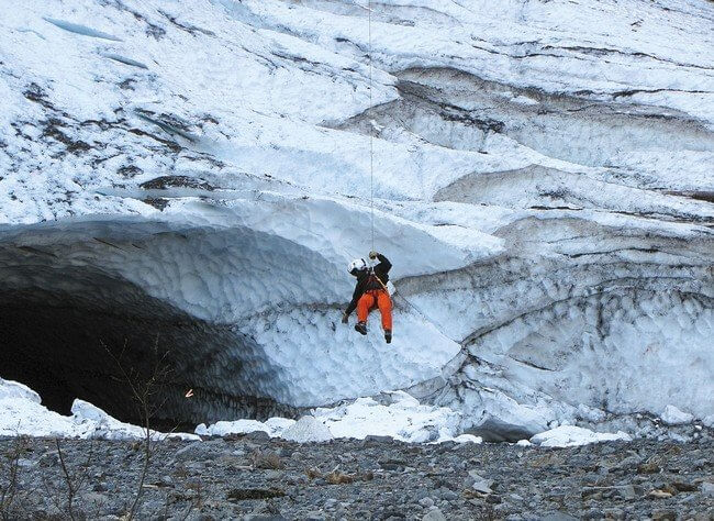 3_Mt Baring Ice Caves Training