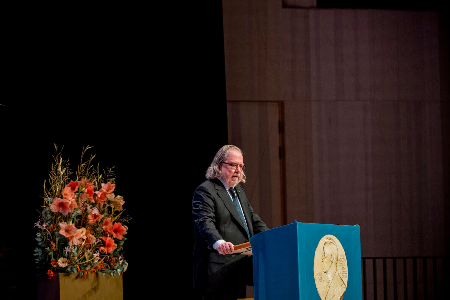 Medicine Laureate James Allison, Ph.D., delivering his Nobel Lecture on Dec. 7, 2018.  (Photo: Nobel Media/Nanaka Adachi)