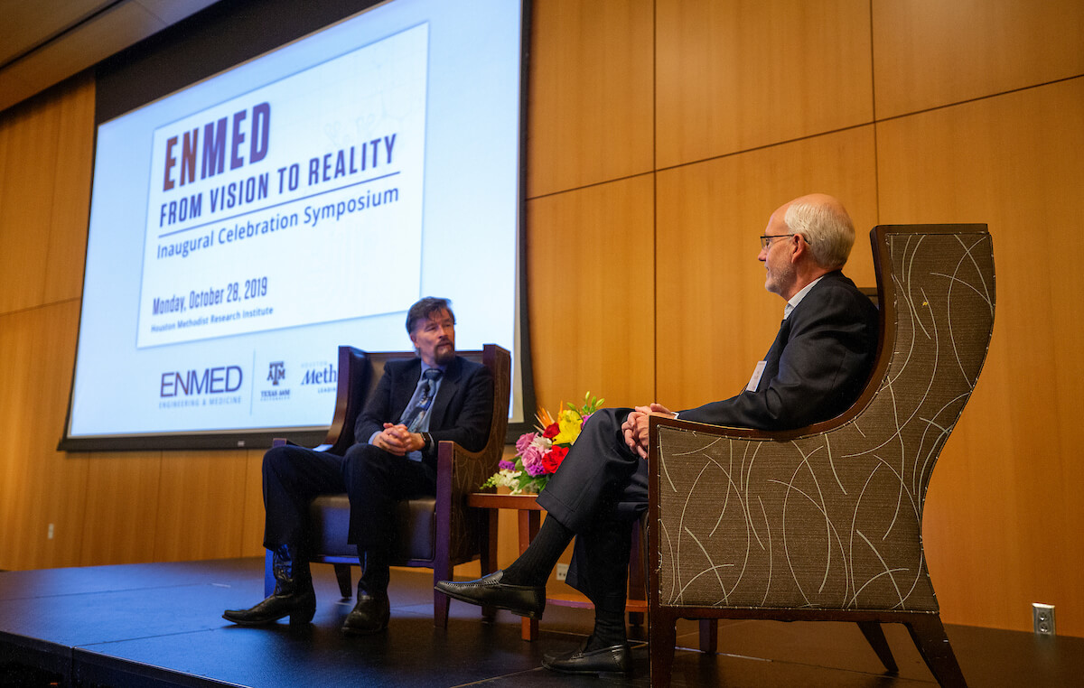 John Cooke, M.D., Ph.D., director of cardiovascular research at Houston Methodist Research Institute, moderates a conversation with Paul Yock, M.D., on his personal journey in medical innovation and training the next generation of inventors. (Photo courtesy of Texas A&M University Health Science Center)